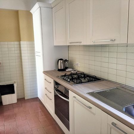 Mae'S Apartment Монтеросо ал Маре Екстериор снимка