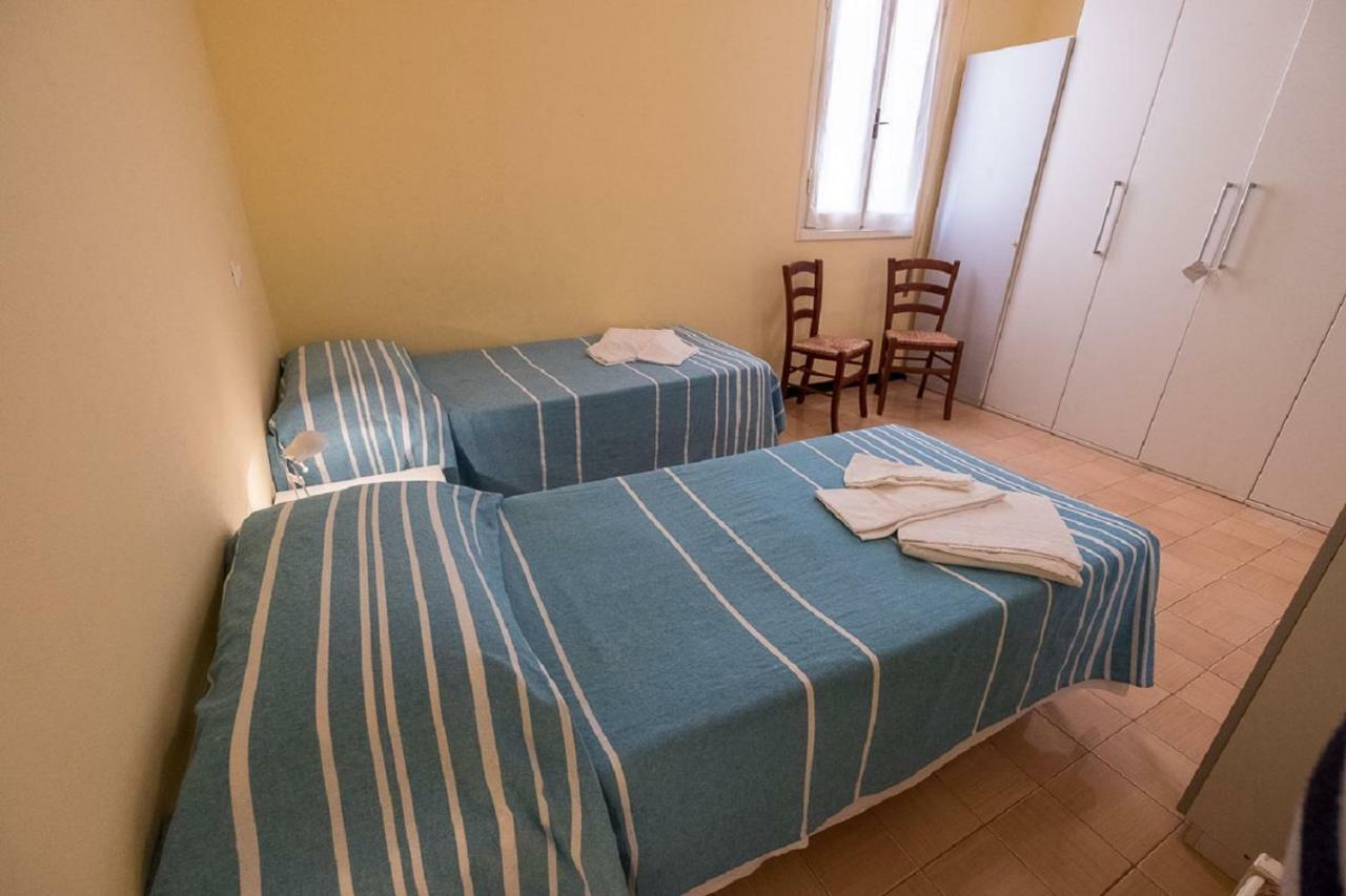 Mae'S Apartment Монтеросо ал Маре Екстериор снимка