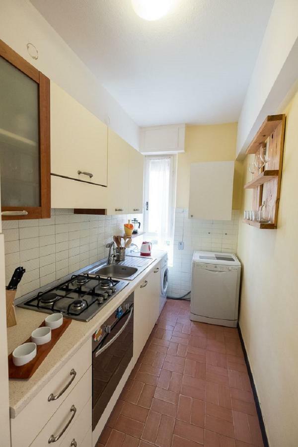 Mae'S Apartment Монтеросо ал Маре Екстериор снимка
